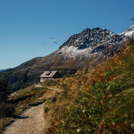 Casa Alpina Belvedere Poschiavo Exterior foto